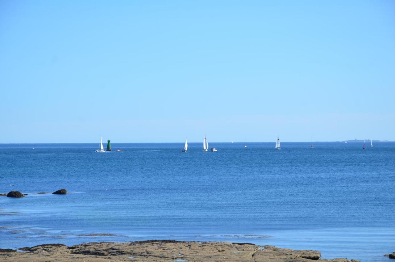 Votre Vue, La Mer, Les Bateaux !!! Wir Sprechen Flieben Deutsch, Touristentipps, We Speak English Concarneau Buitenkant foto